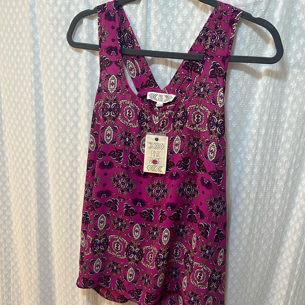 NWT Pink Rose Patterned Top Size L.
